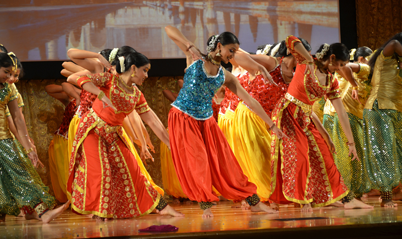 incredible-india-bollywood-dance-groups-in-houston