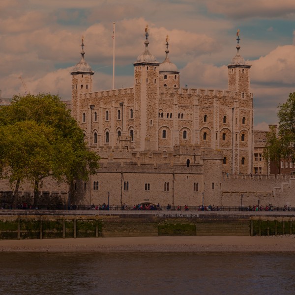 LONDON EXPAT EXPERIENCE LONDON EXPAT EXPERIENCE